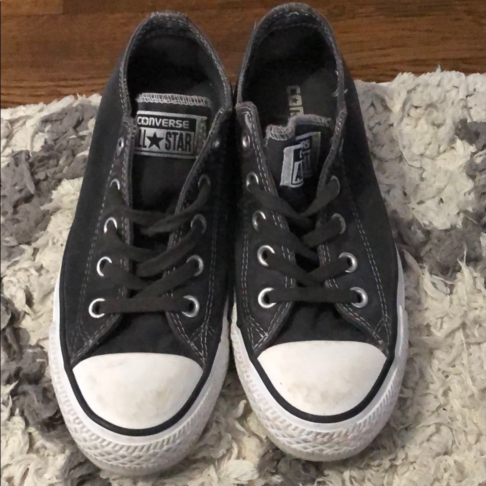 Women’s grey Converse